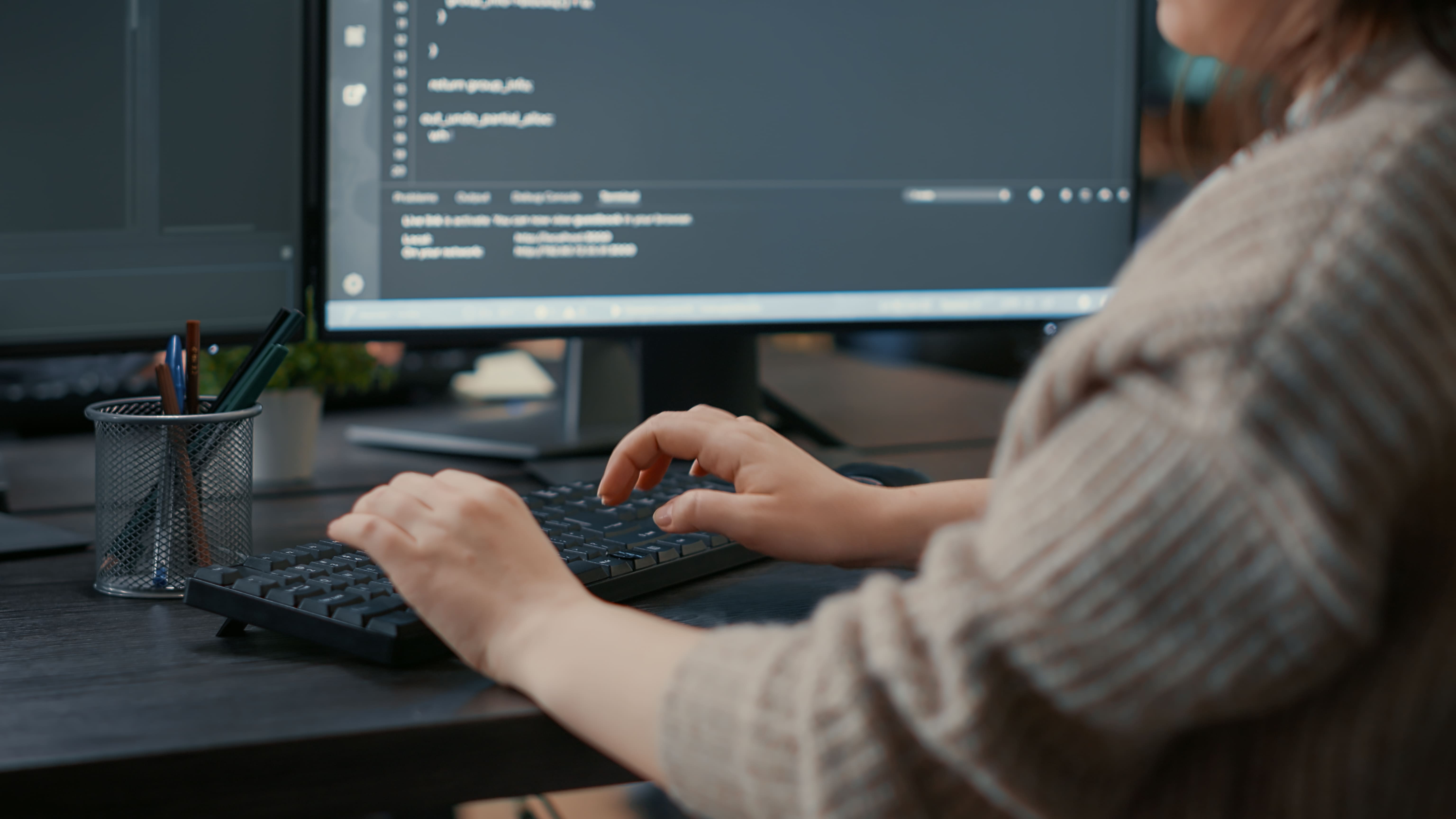 разработка: modx или wordpress